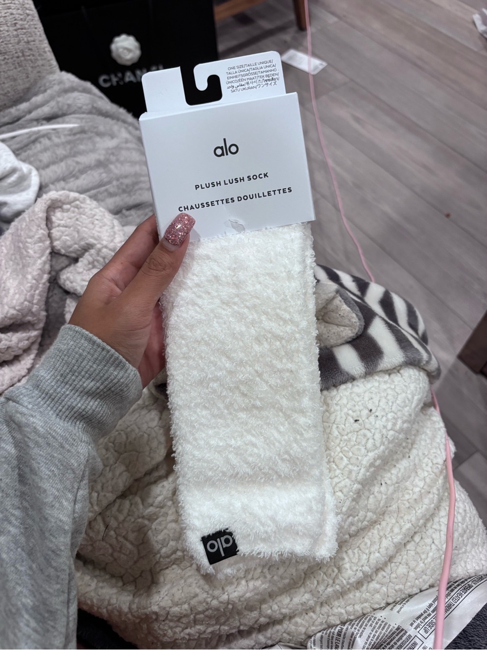 ALO Yoga Plush Lush Sock — White